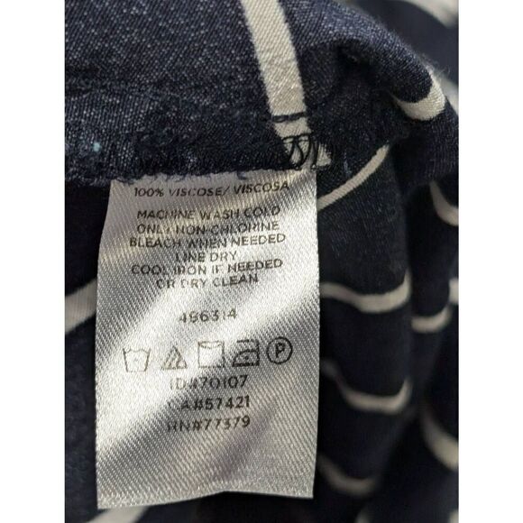 Ann Taylor LOFT Chevron Wrap Waist Top Size Small Petite, Large NWT Forever Navy - Picture 4 of 6